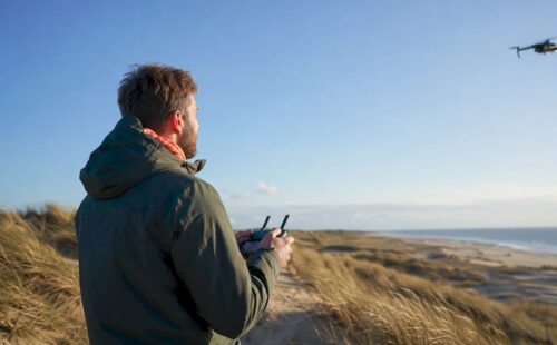 Drone boven de duinen van Ameland